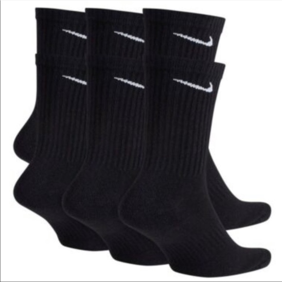 Nike Accessories Nike Everyday Cotton Cushioned Crew Socks Poshmark